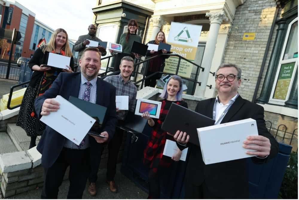 Huawei very generously donated over 100 laptops and tablets to The Hope Foundation and Furbdit as part of their drive to close the digital inclusion gap across the UK